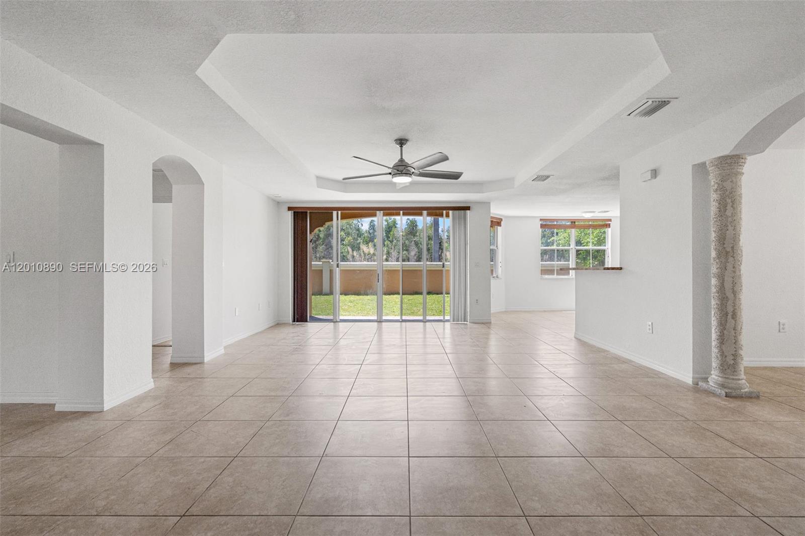 EGRET LAKES ESTATES SEC 6 - Residential