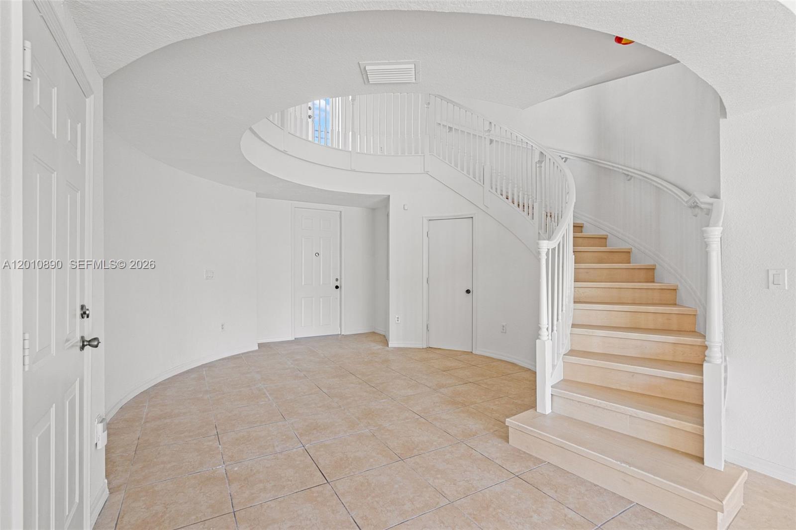 EGRET LAKES ESTATES SEC 6 - Residential