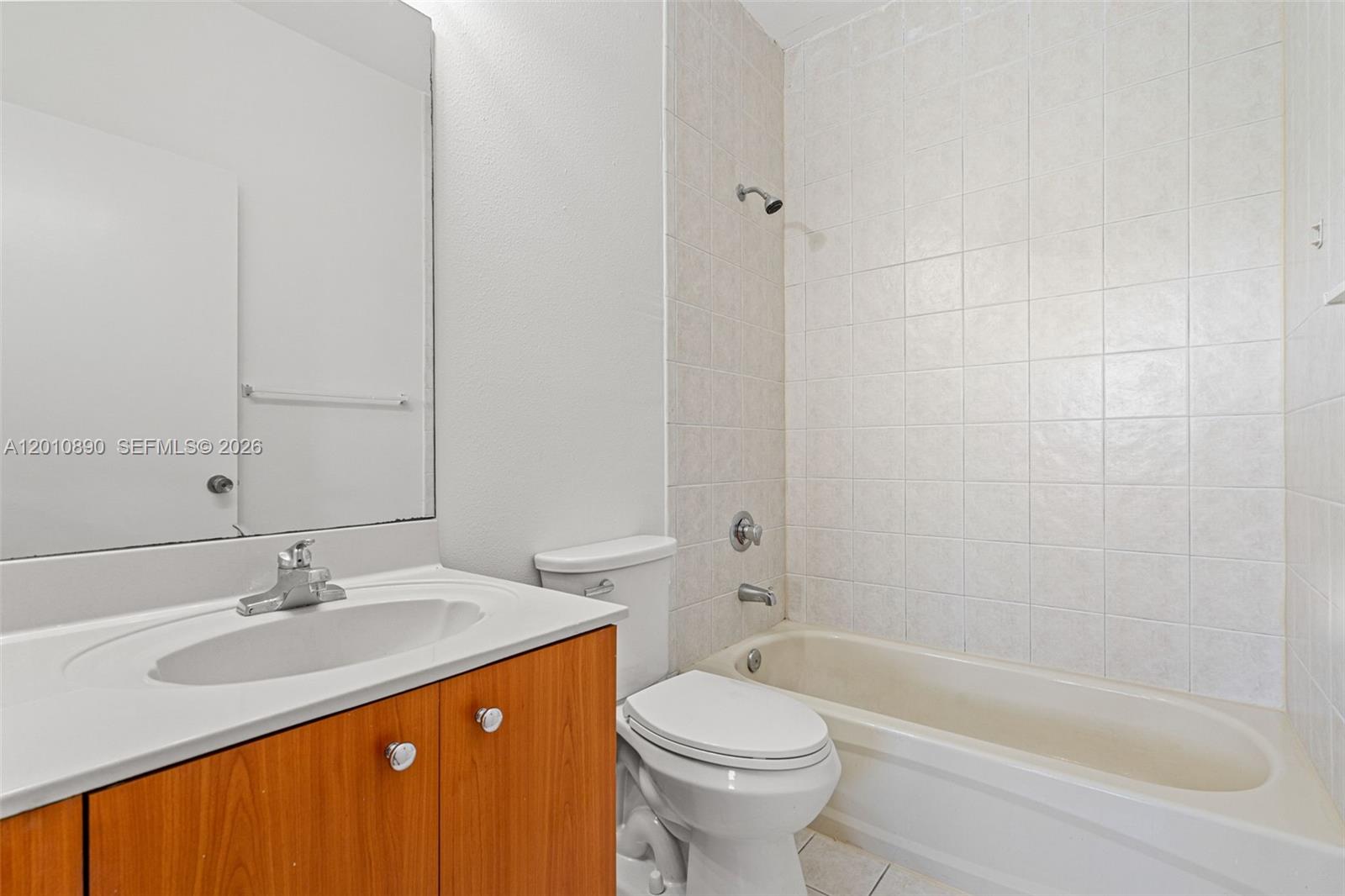 EGRET LAKES ESTATES SEC 6 - Residential
