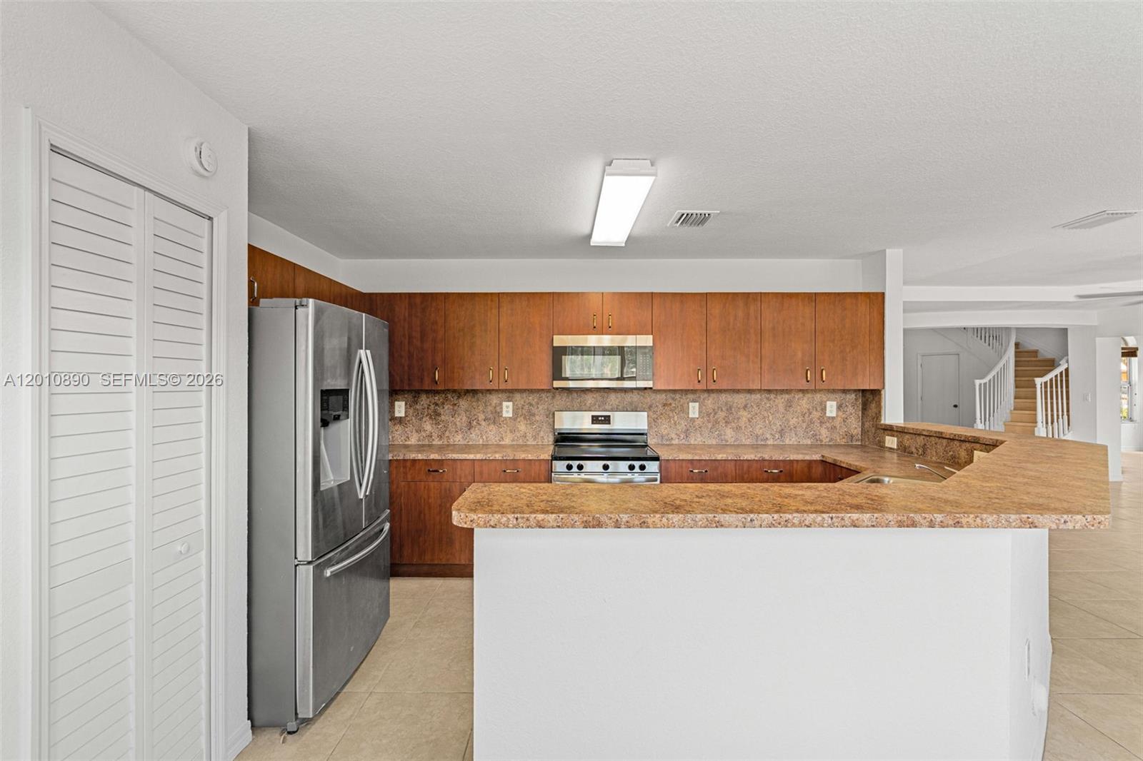 EGRET LAKES ESTATES SEC 6 - Residential