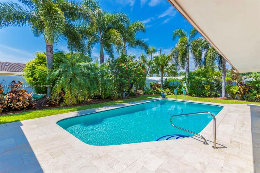 Photo of 2100 NE 68th St, Fort Lauderdale, FL 33308 (MLS # A11436873)