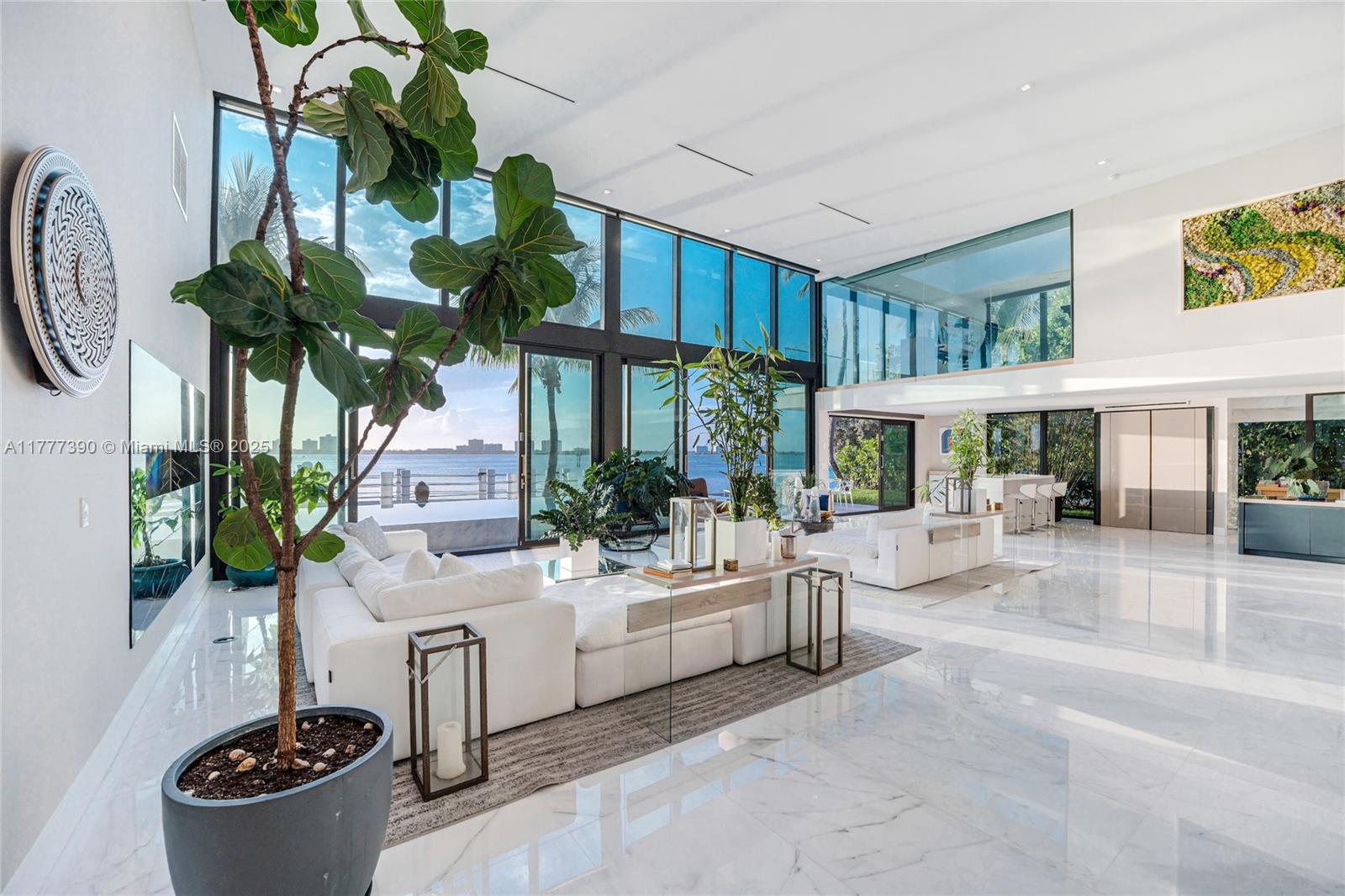 BISCAYNE POINT - Residential