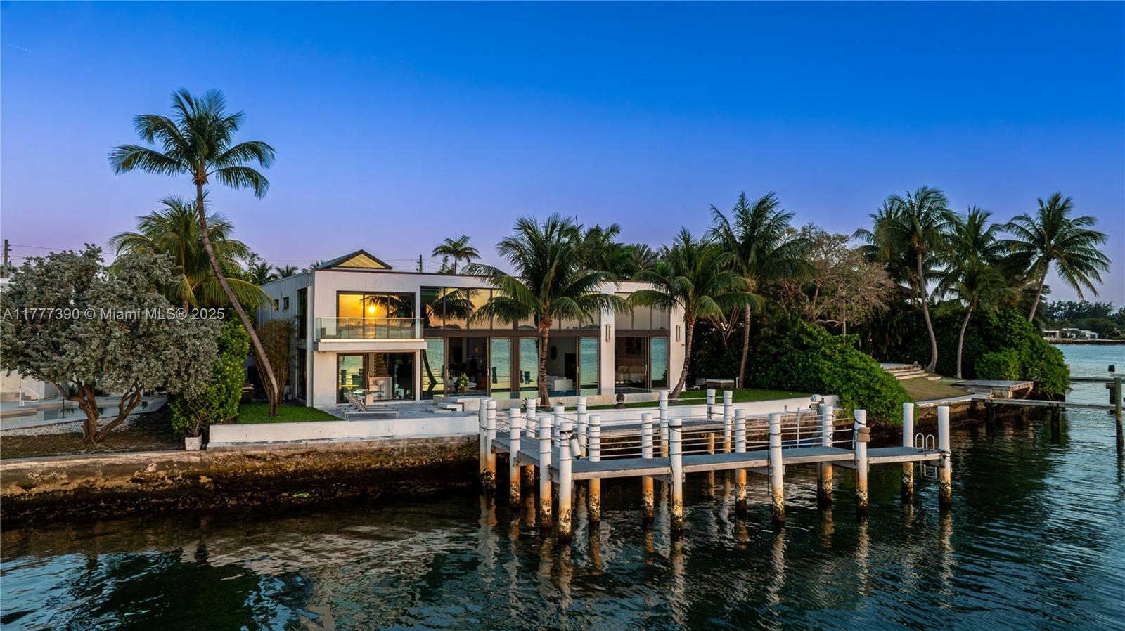 BISCAYNE POINT - Residential