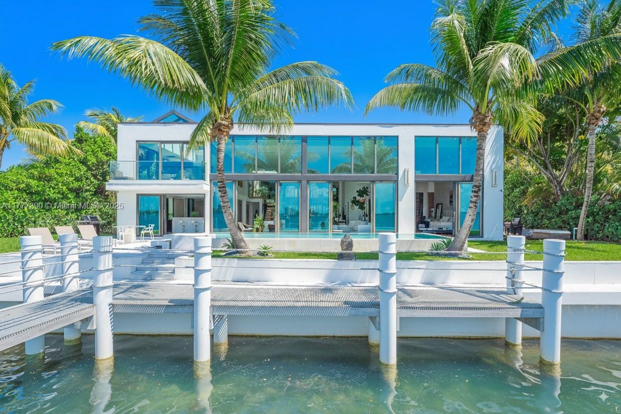 BISCAYNE POINT - Residential