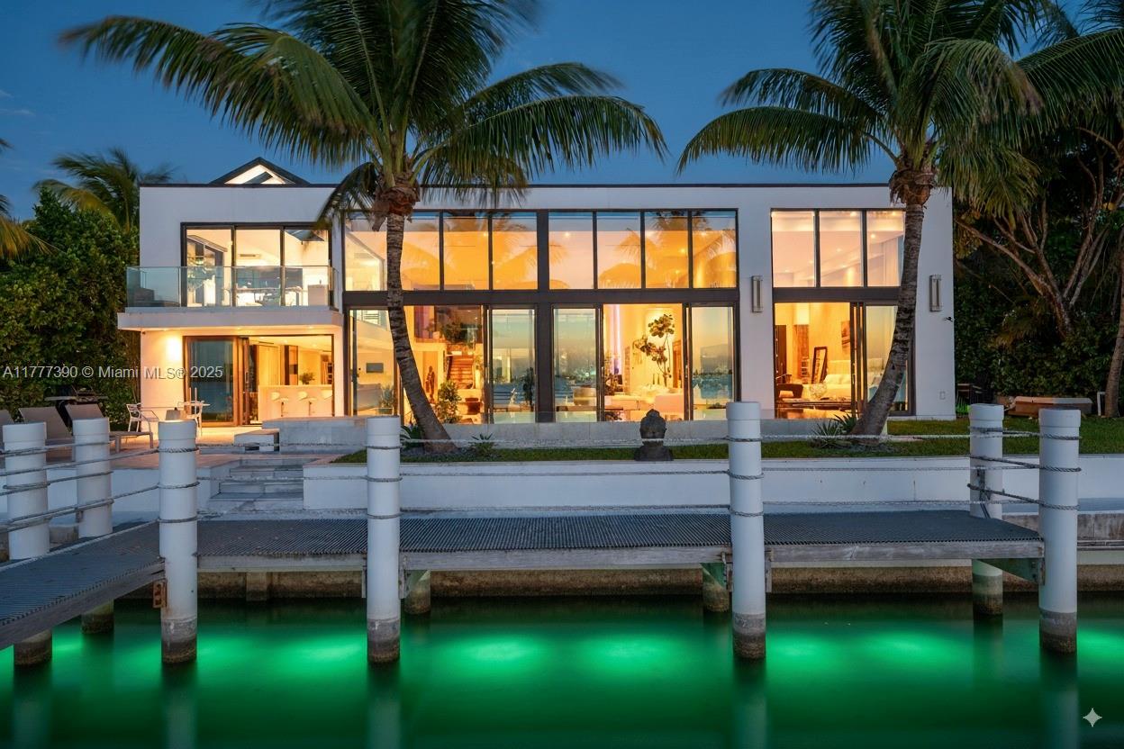 BISCAYNE POINT - Residential