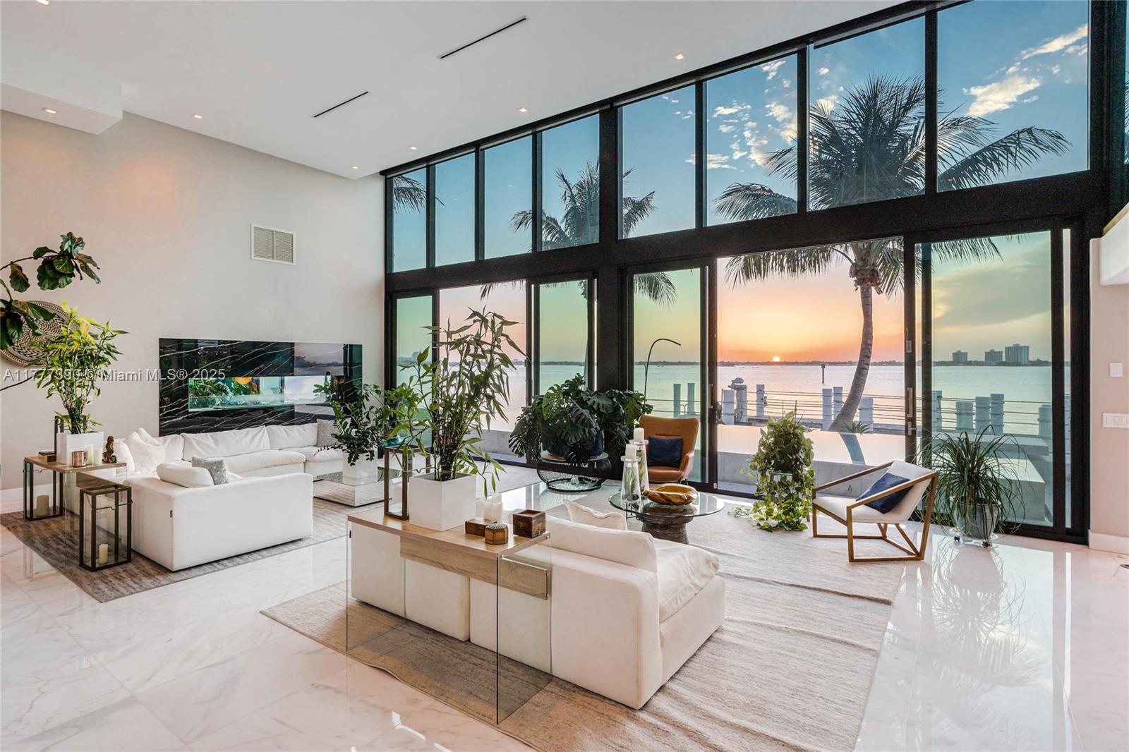 BISCAYNE POINT - Residential