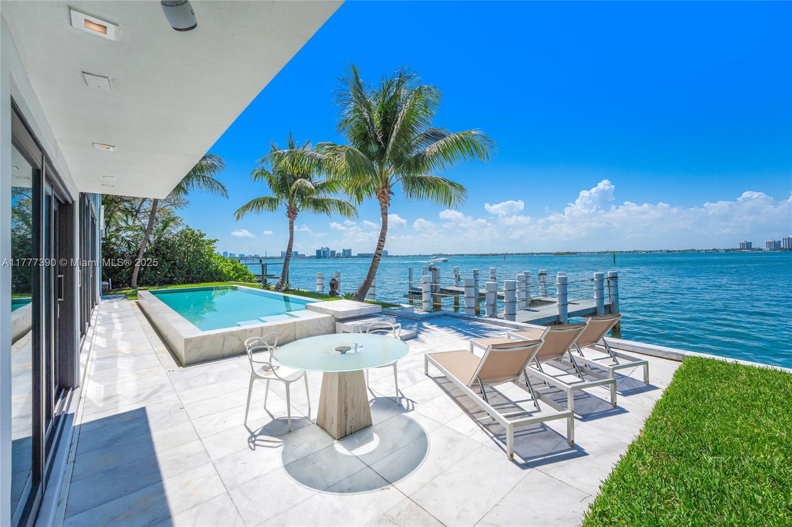 BISCAYNE POINT - Residential