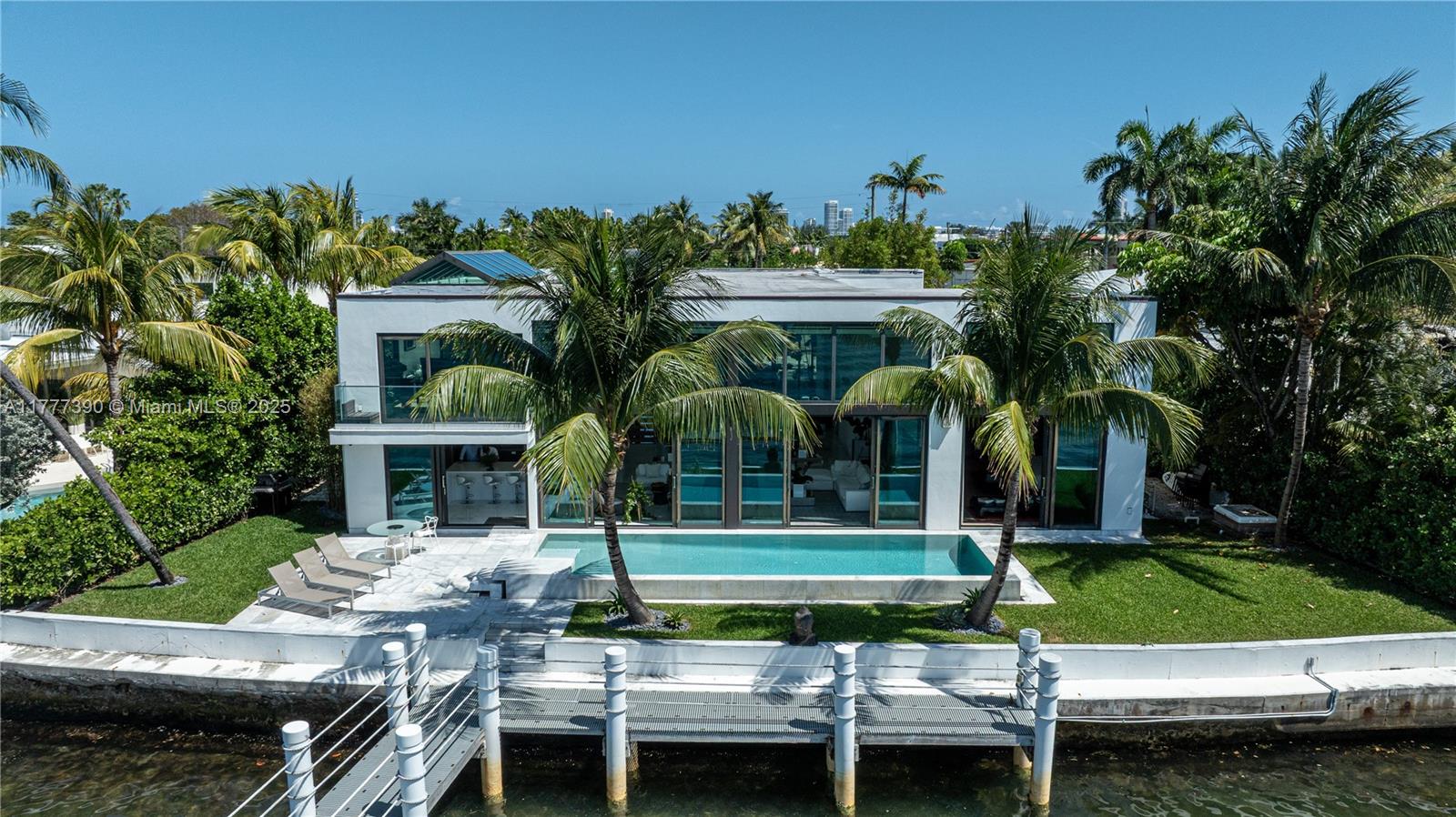 BISCAYNE POINT - Residential