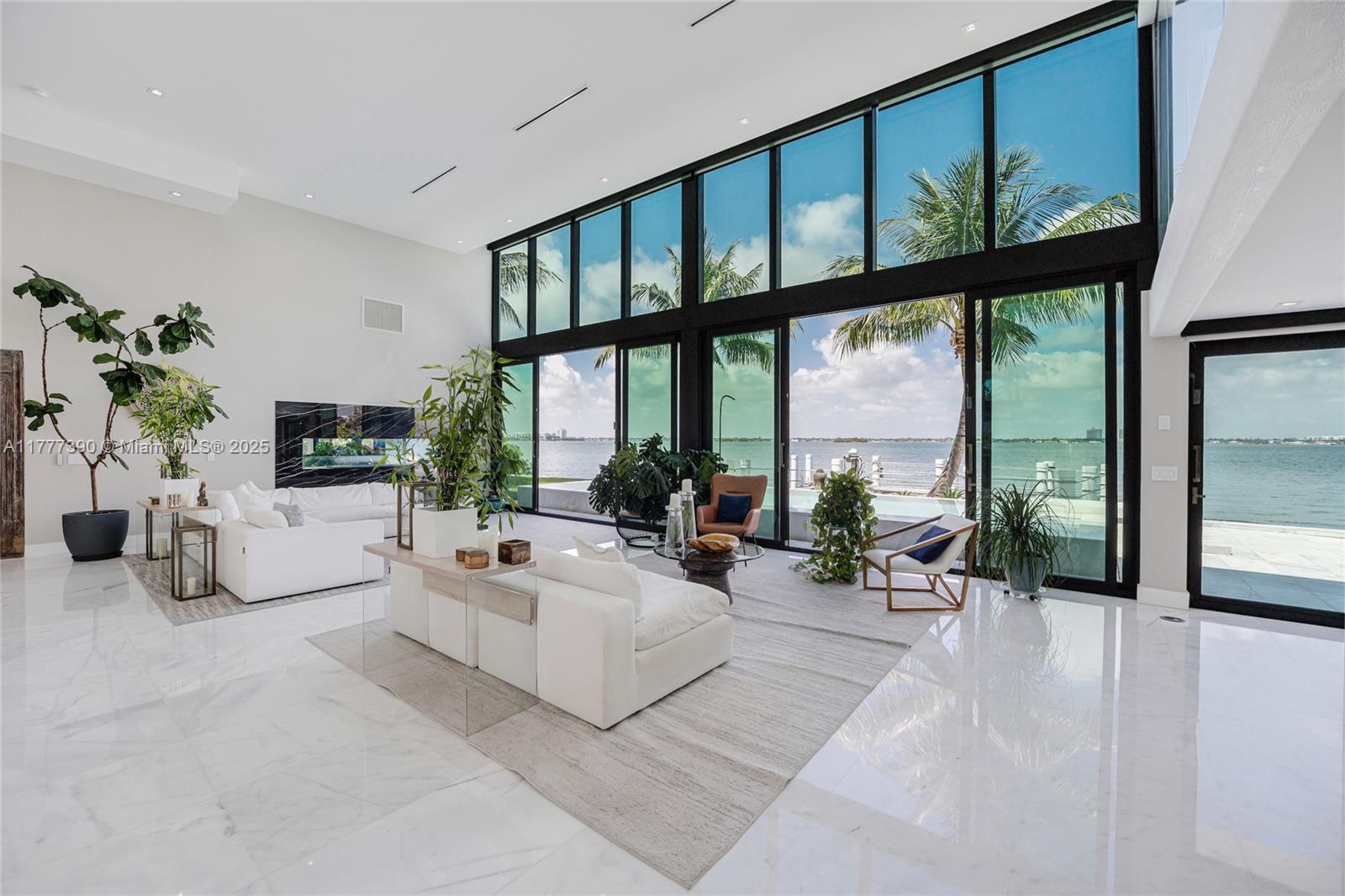 BISCAYNE POINT - Residential