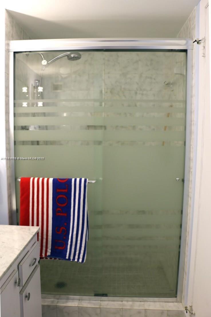 COMMODORE PLAZA CONDO - Residential