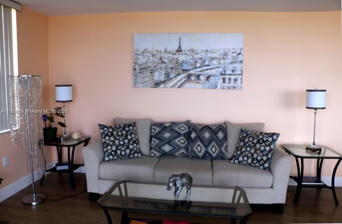 COMMODORE PLAZA CONDO - Residential