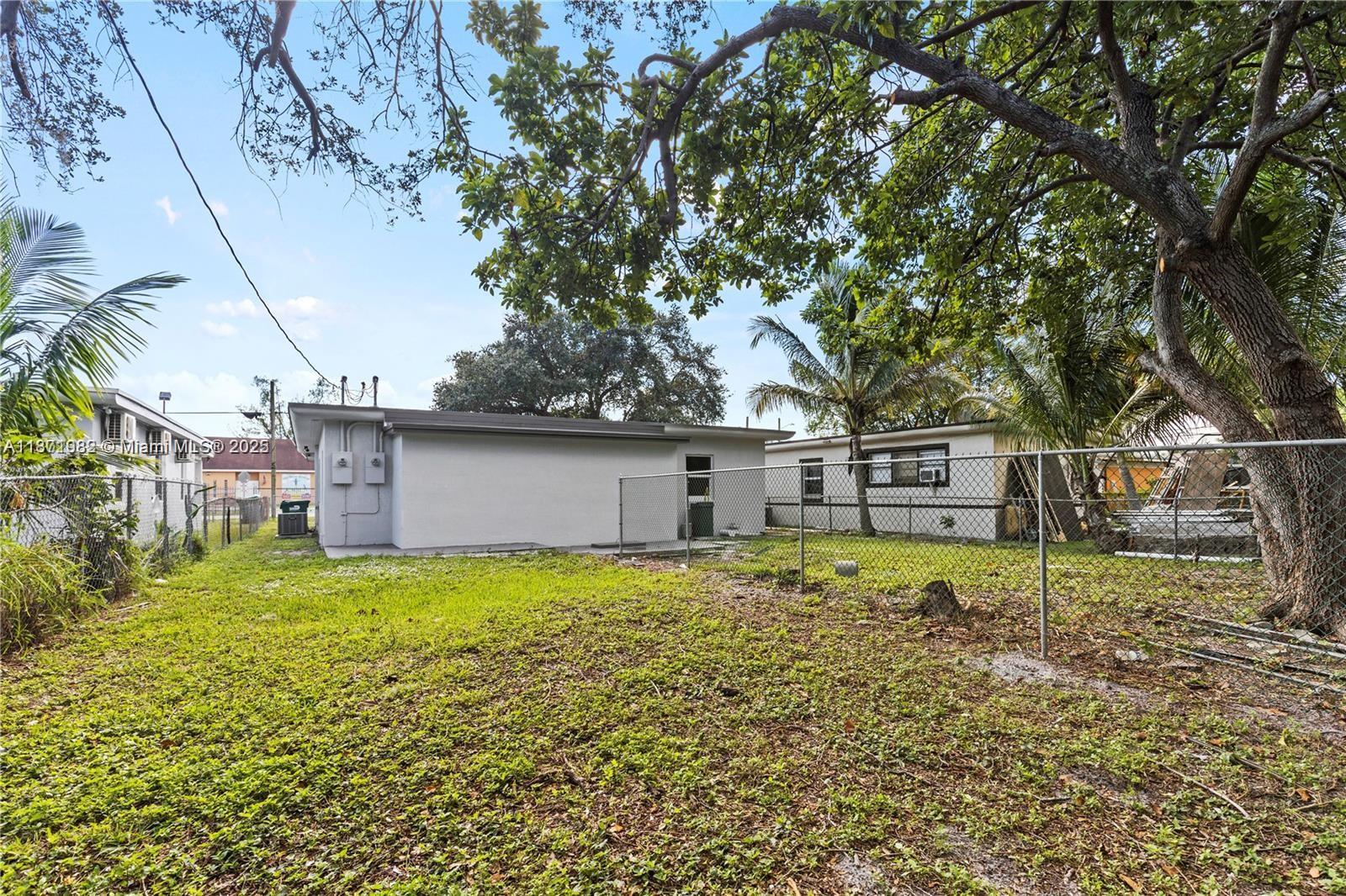 PINE WOOD PK - Residential Income