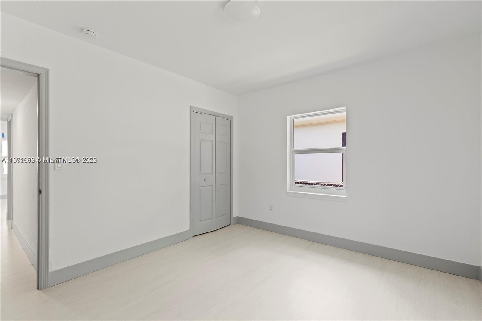 PINE WOOD PK - Residential Income