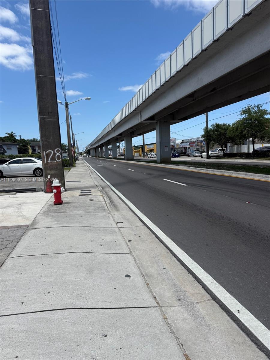 HIALEAH 17TH ADDN REV & A - Residential Lease