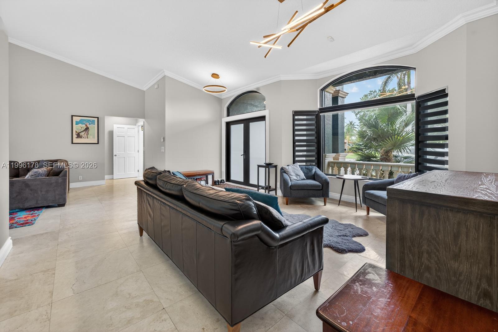 MYSTIQUE - Residential