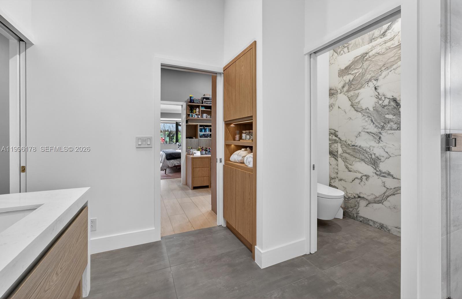 MYSTIQUE - Residential