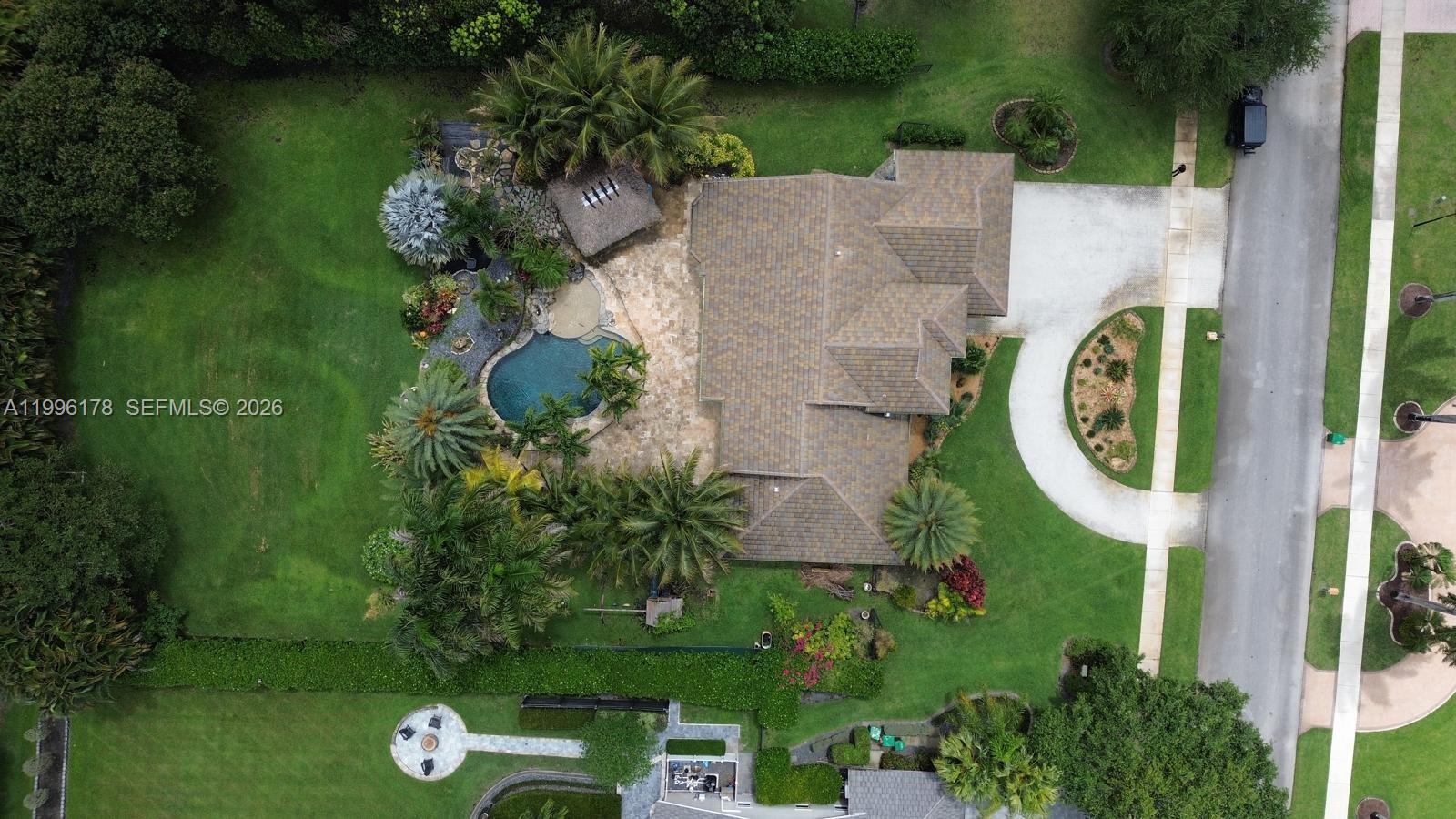 MYSTIQUE - Residential