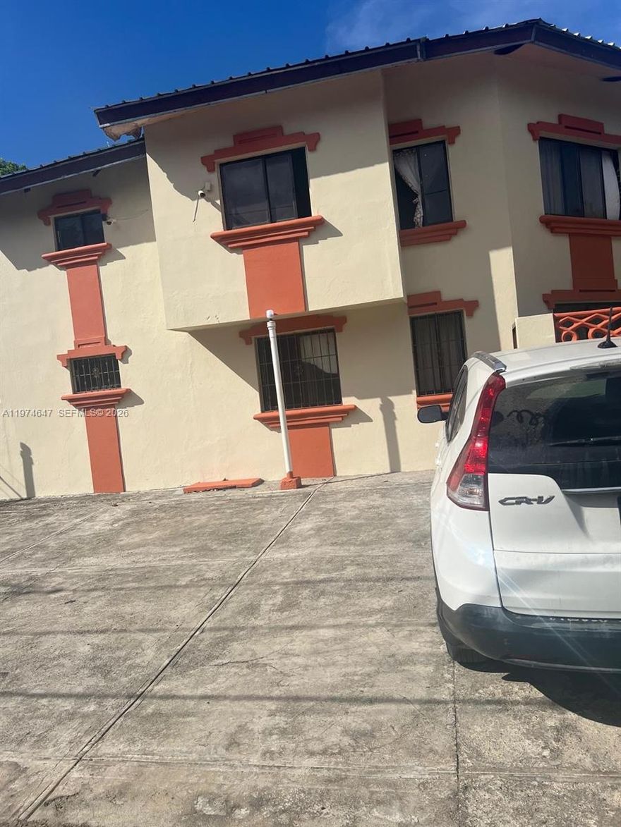 call listing agent, call or text motivated to sell, excellent opportunity for retirement.