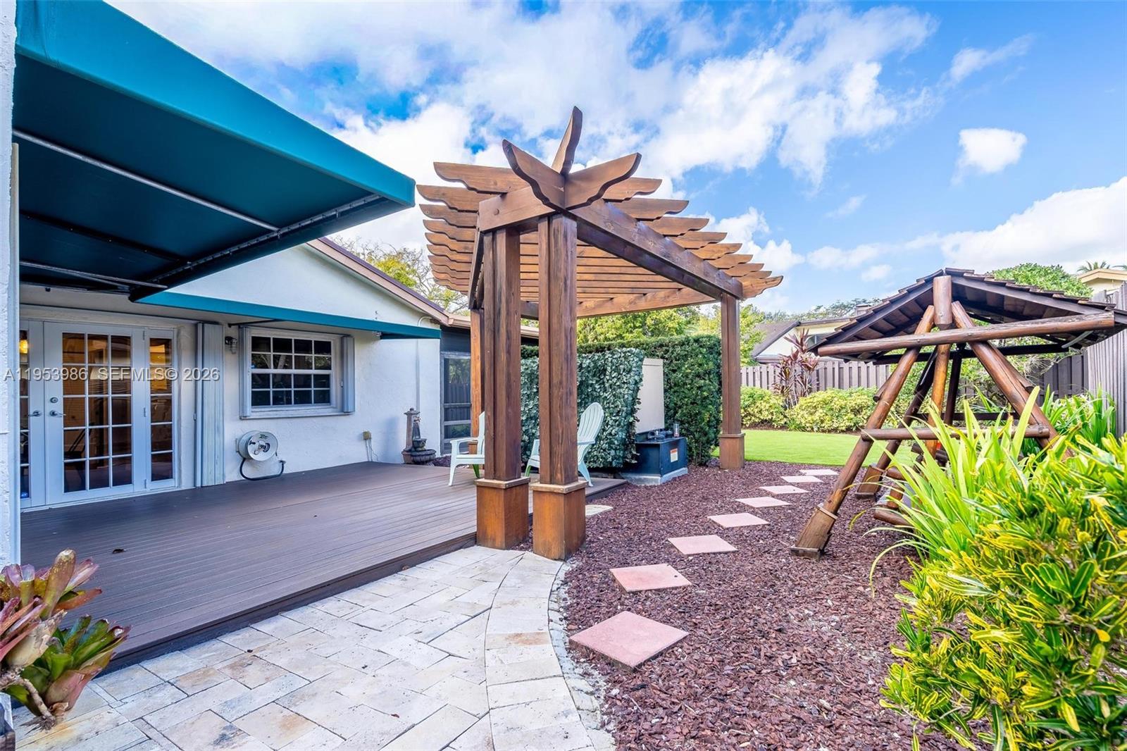 CROSSINGS PATIO HOMES SEC - Residential