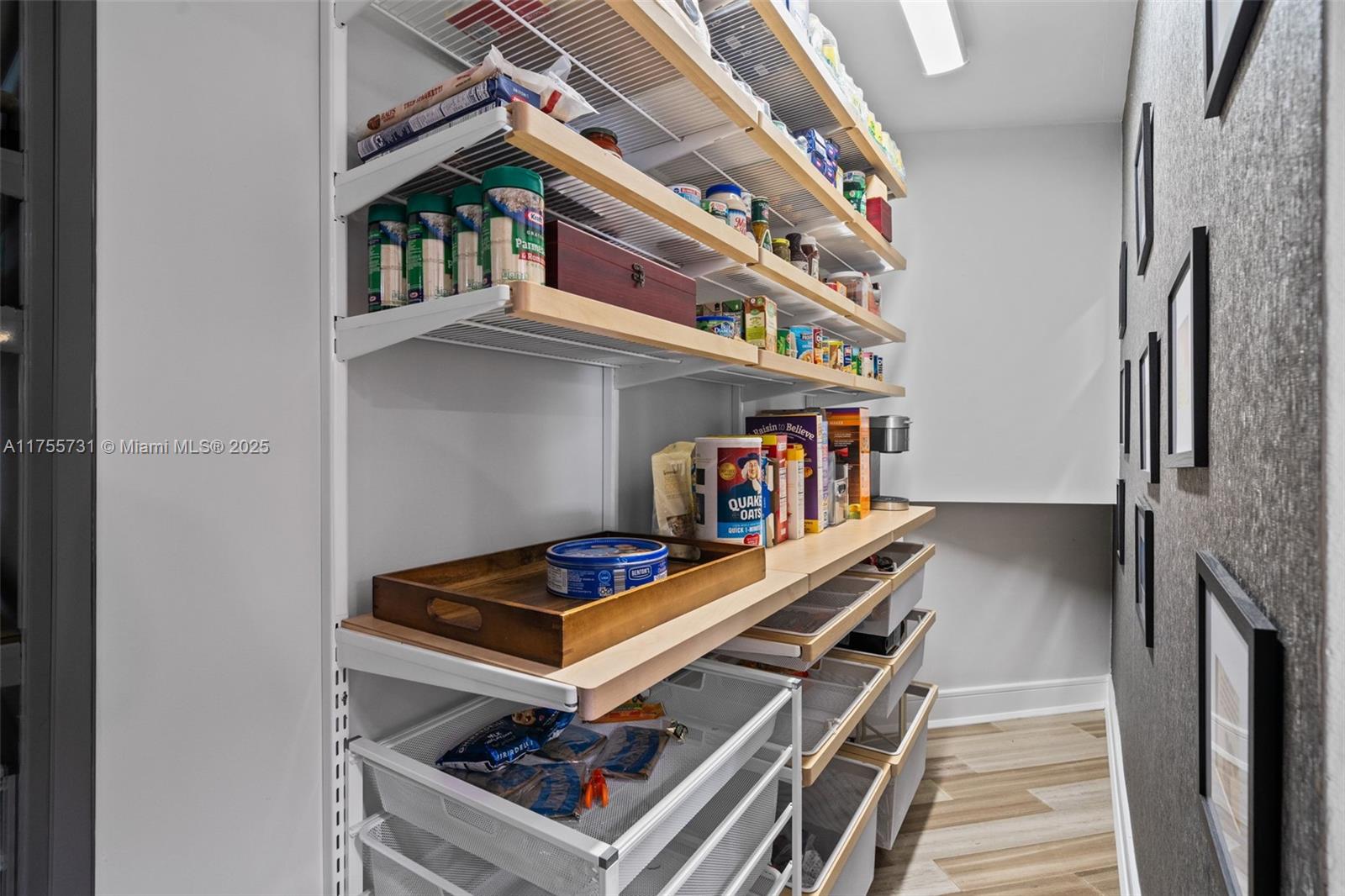 HARRIS ESTATES - Residential