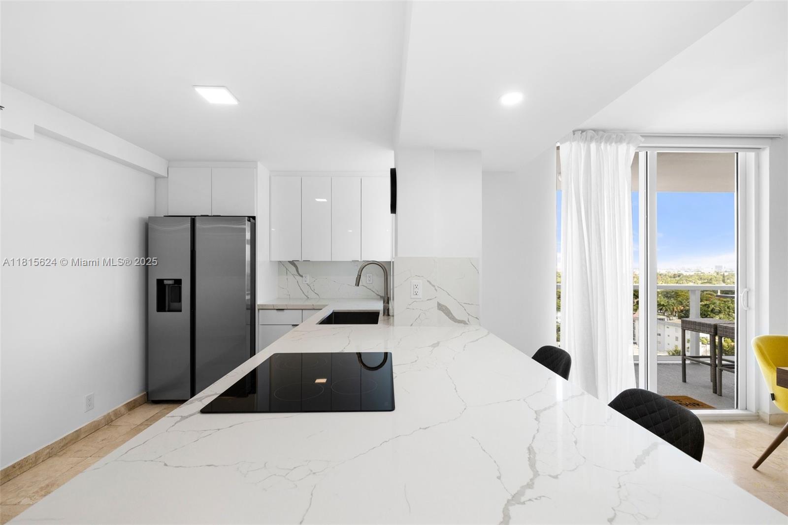 THE RIVIERA CONDO - Residential Lease