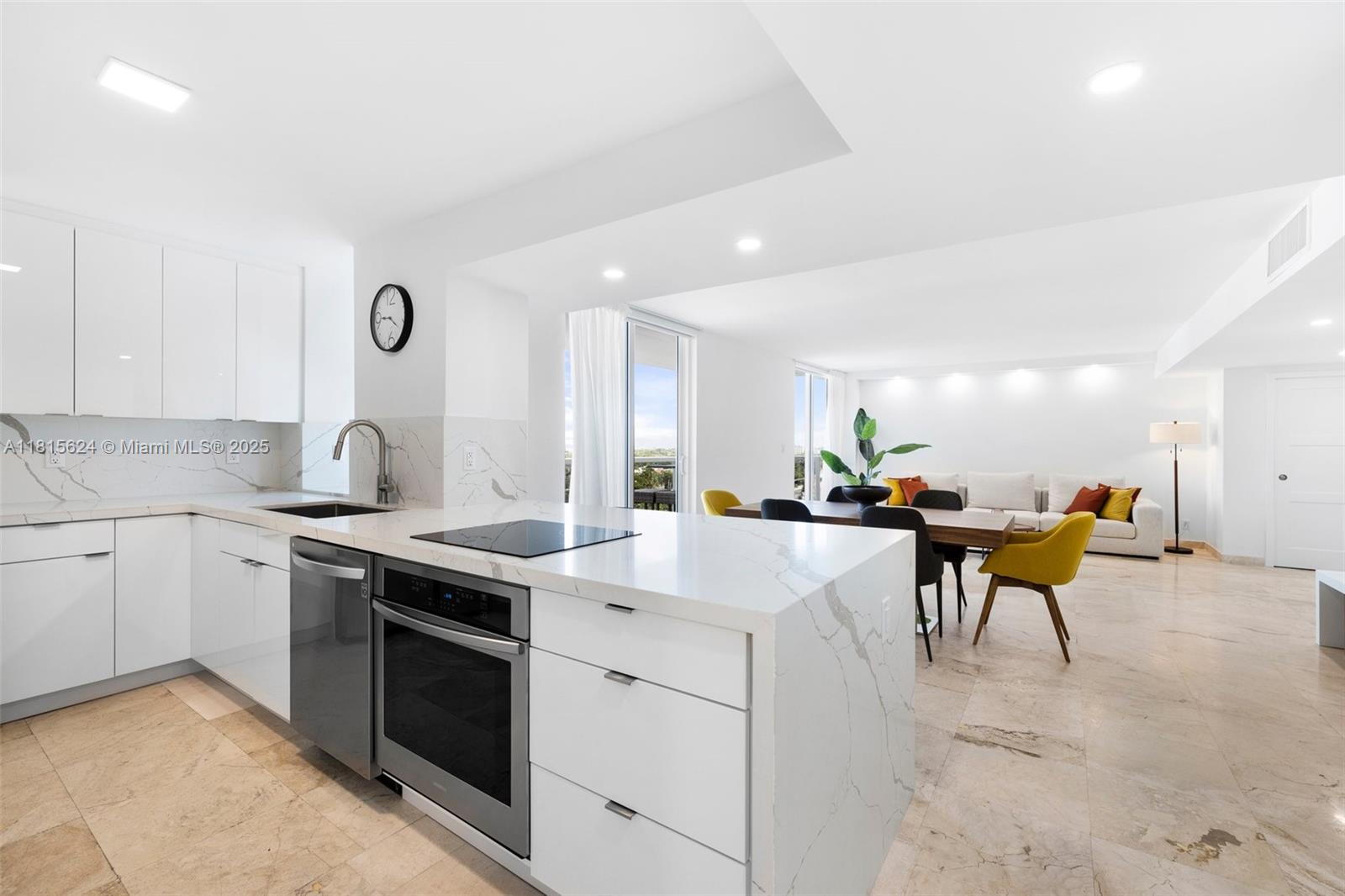 THE RIVIERA CONDO - Residential Lease