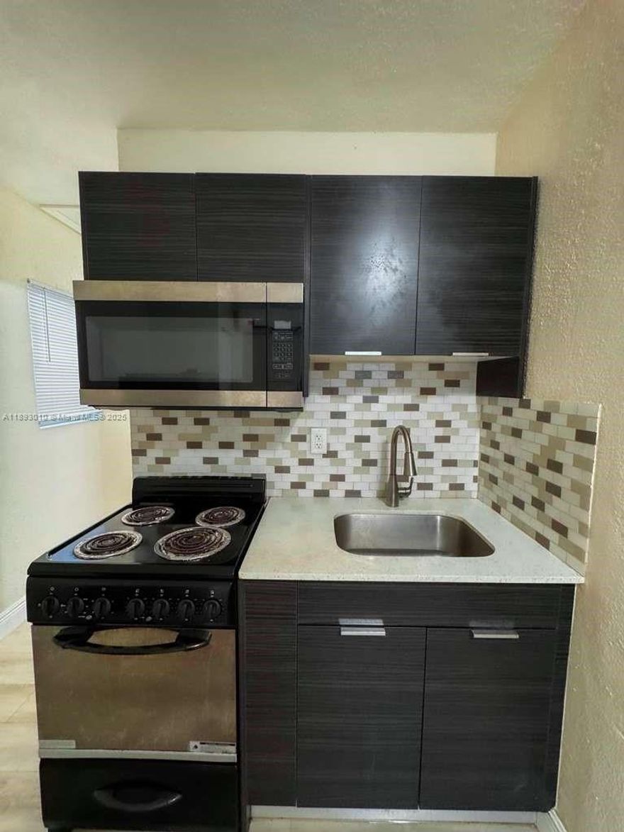Recently remodel studio in Pompano Beach. The unit features newer kitchen with stainless steel appliances, modern cabinets and quartz countertops, brand new bathrooms, A/C units, Water Heater, and premium vinyl flooring throughout the unit. No pets allowed. Water, lawn maintenance and pest control included.