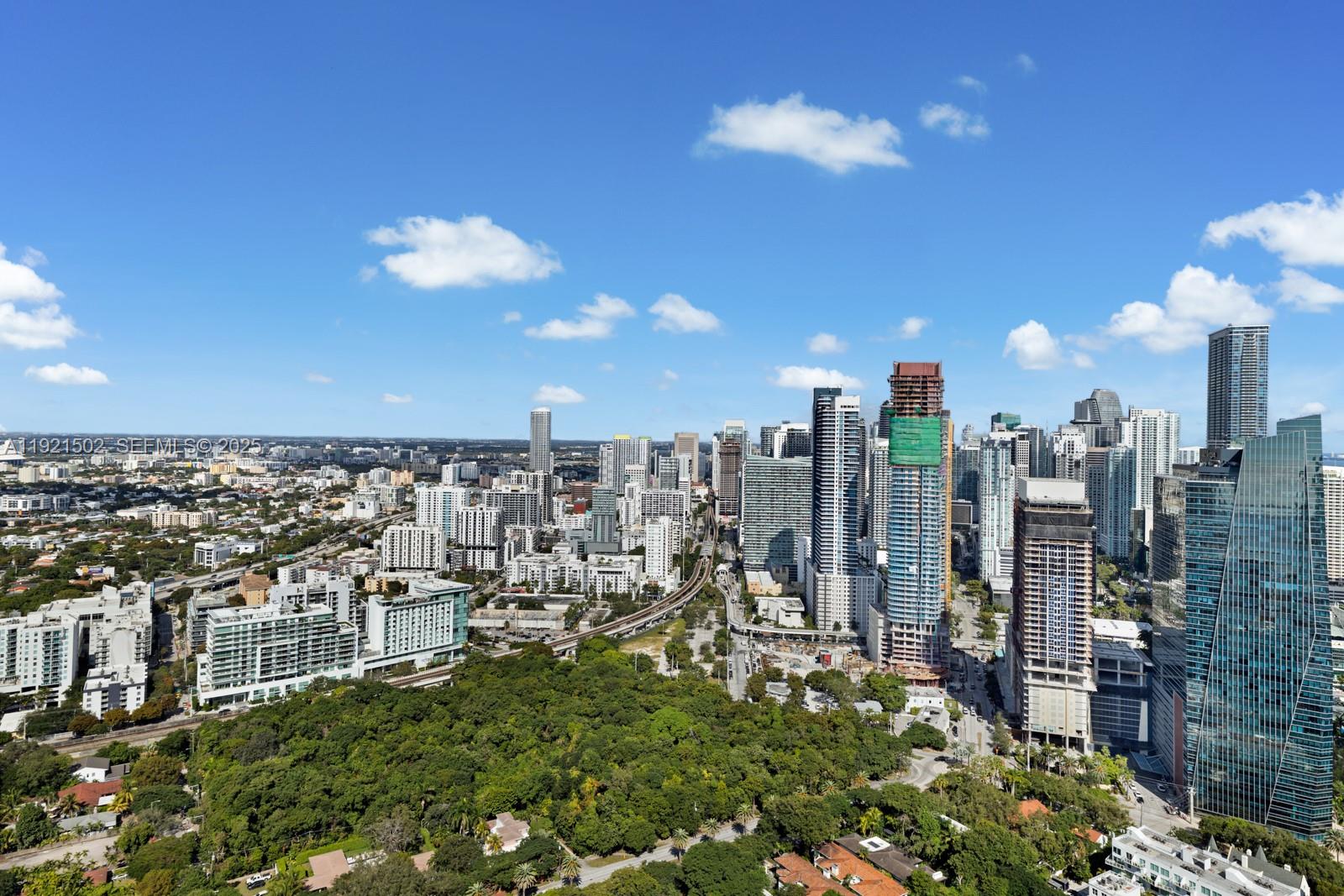 SANTA MARIA CONDO - Residential