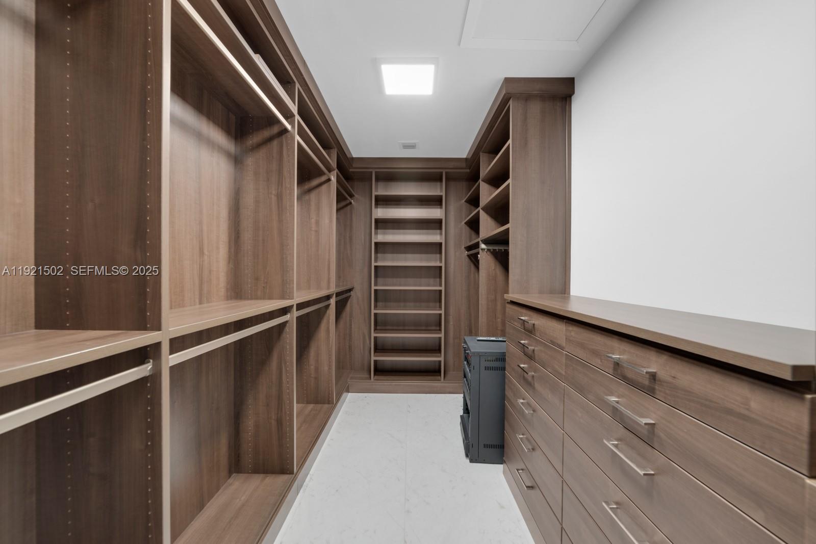 SANTA MARIA CONDO - Residential