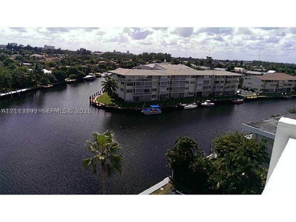 401 Golden Isles Dr