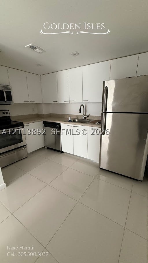 401 Golden Isles Dr 509