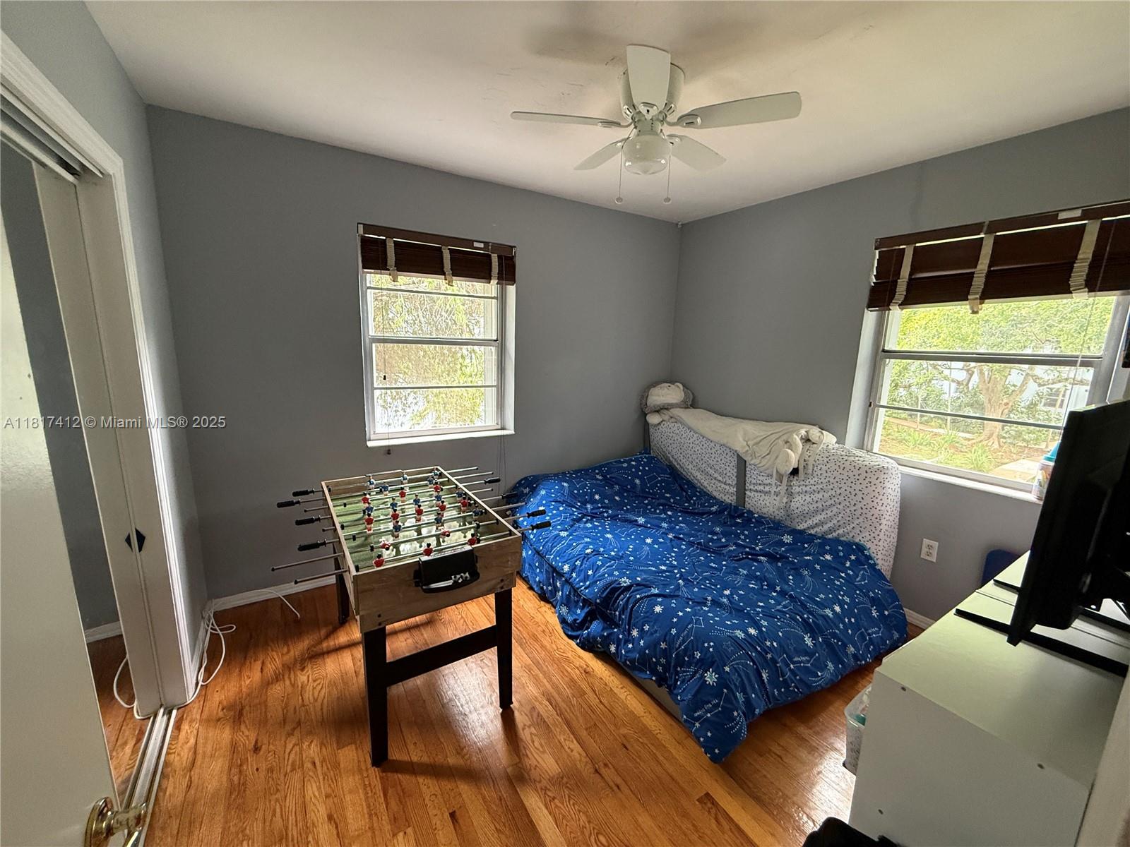 PATHWAYS CONDO - Residential