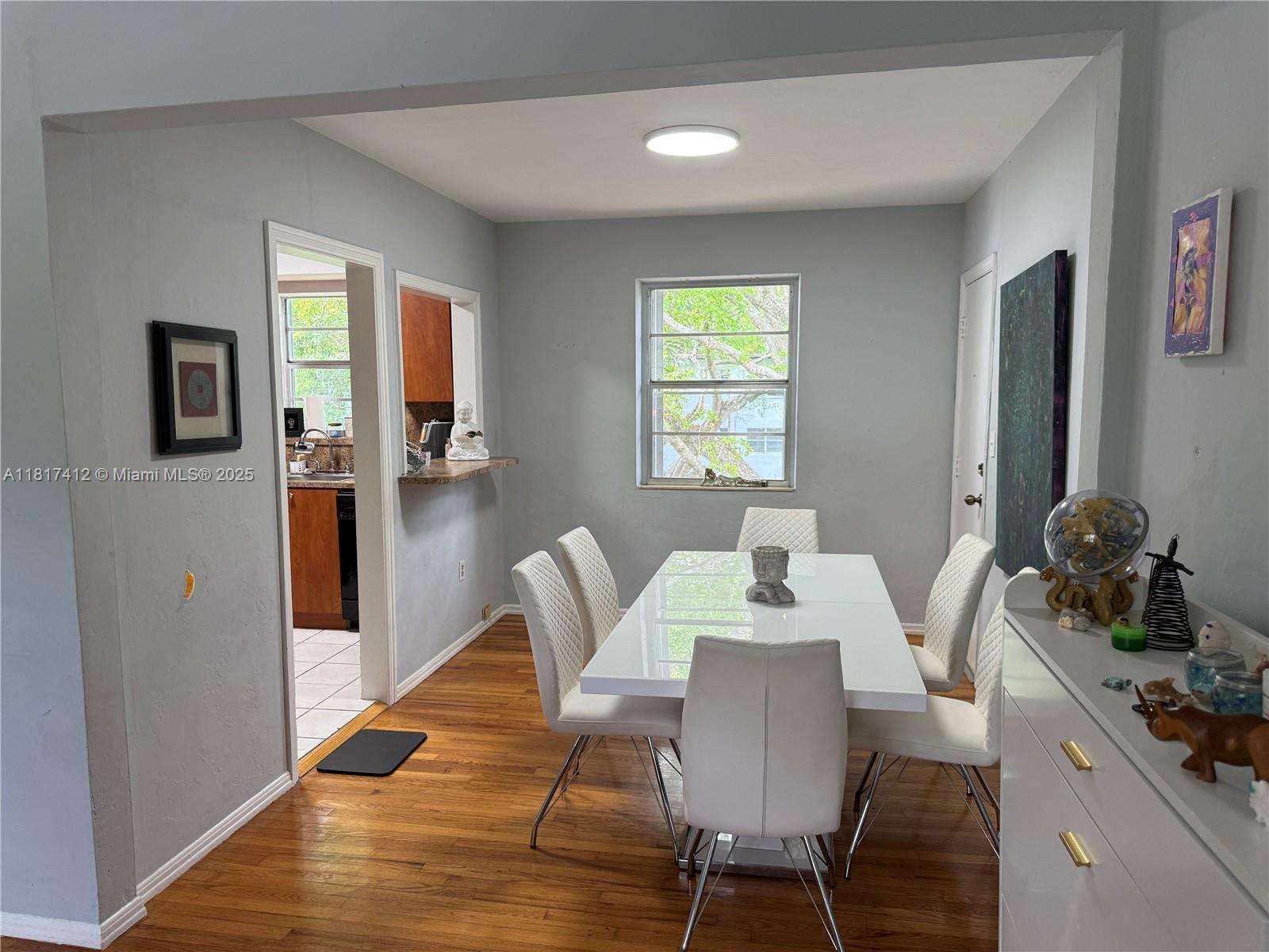 PATHWAYS CONDO - Residential