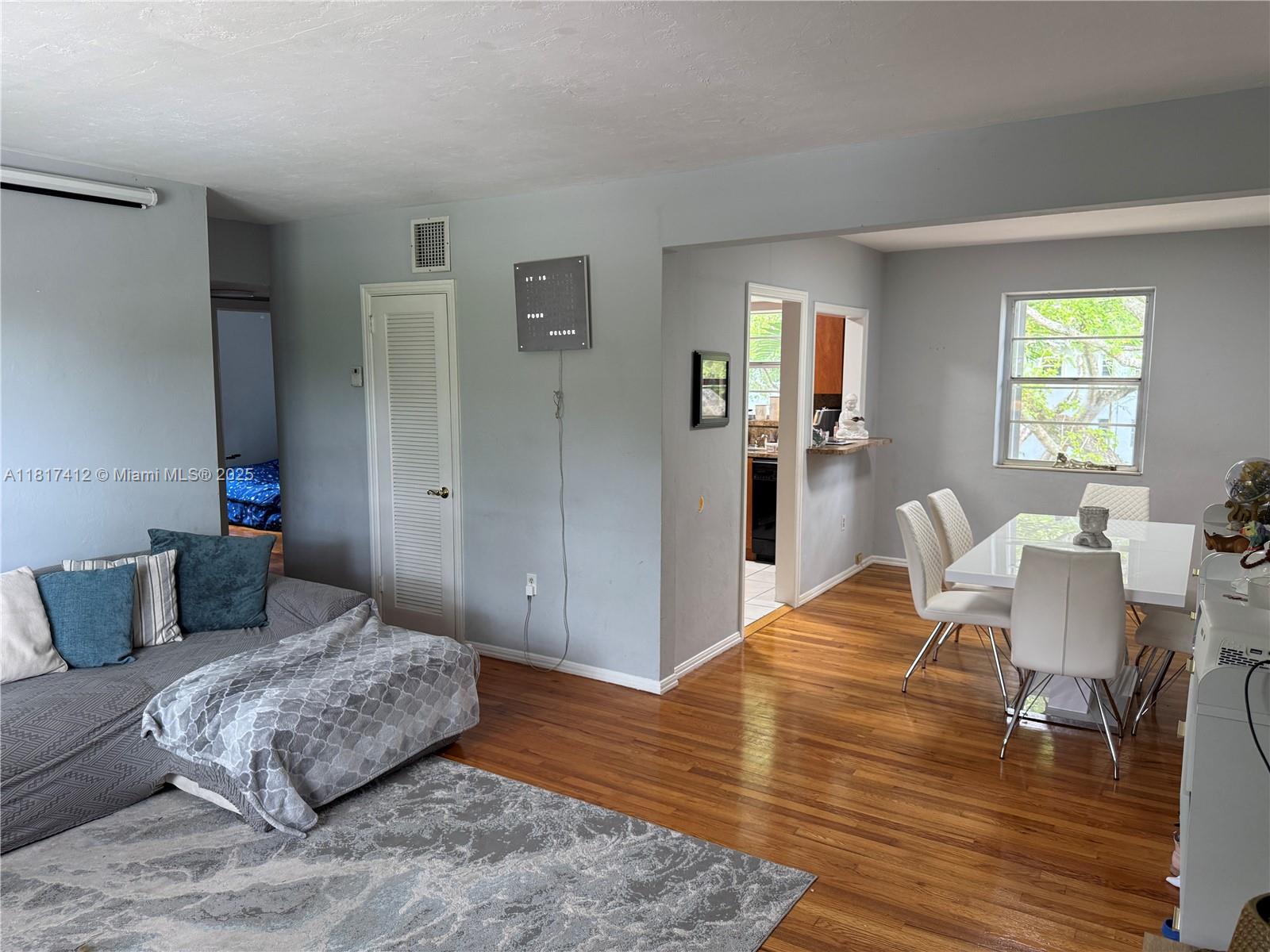 PATHWAYS CONDO - Residential