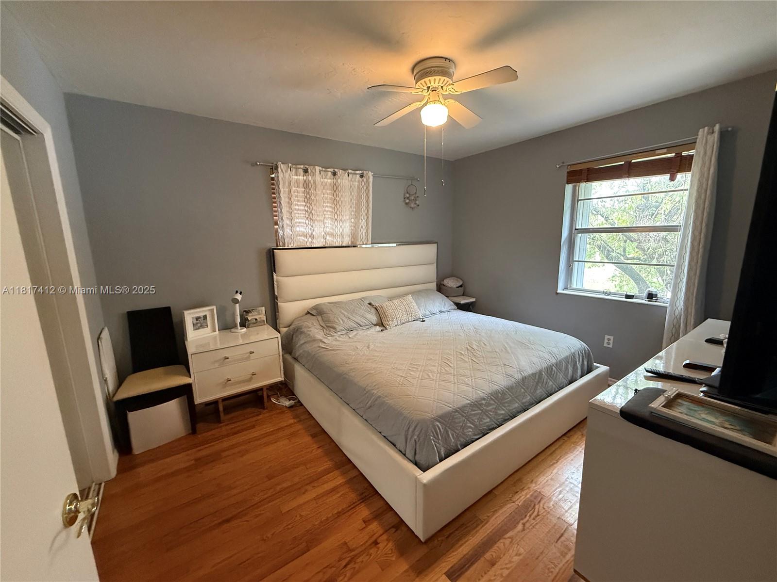 PATHWAYS CONDO - Residential