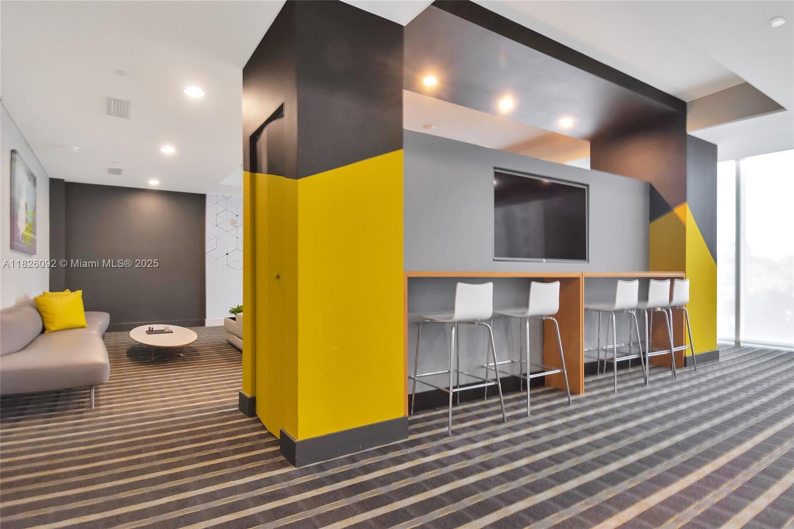 BAY HOUSE MIAMI CONDO - Residential