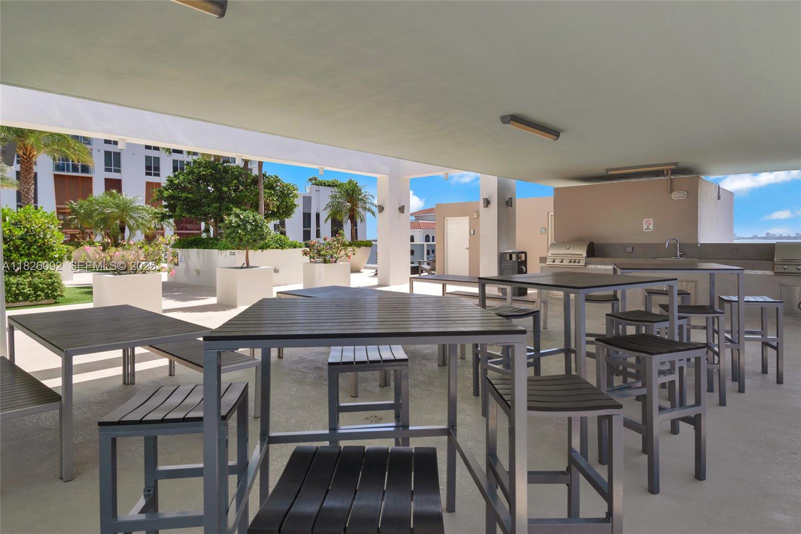 BAY HOUSE MIAMI CONDO - Residential