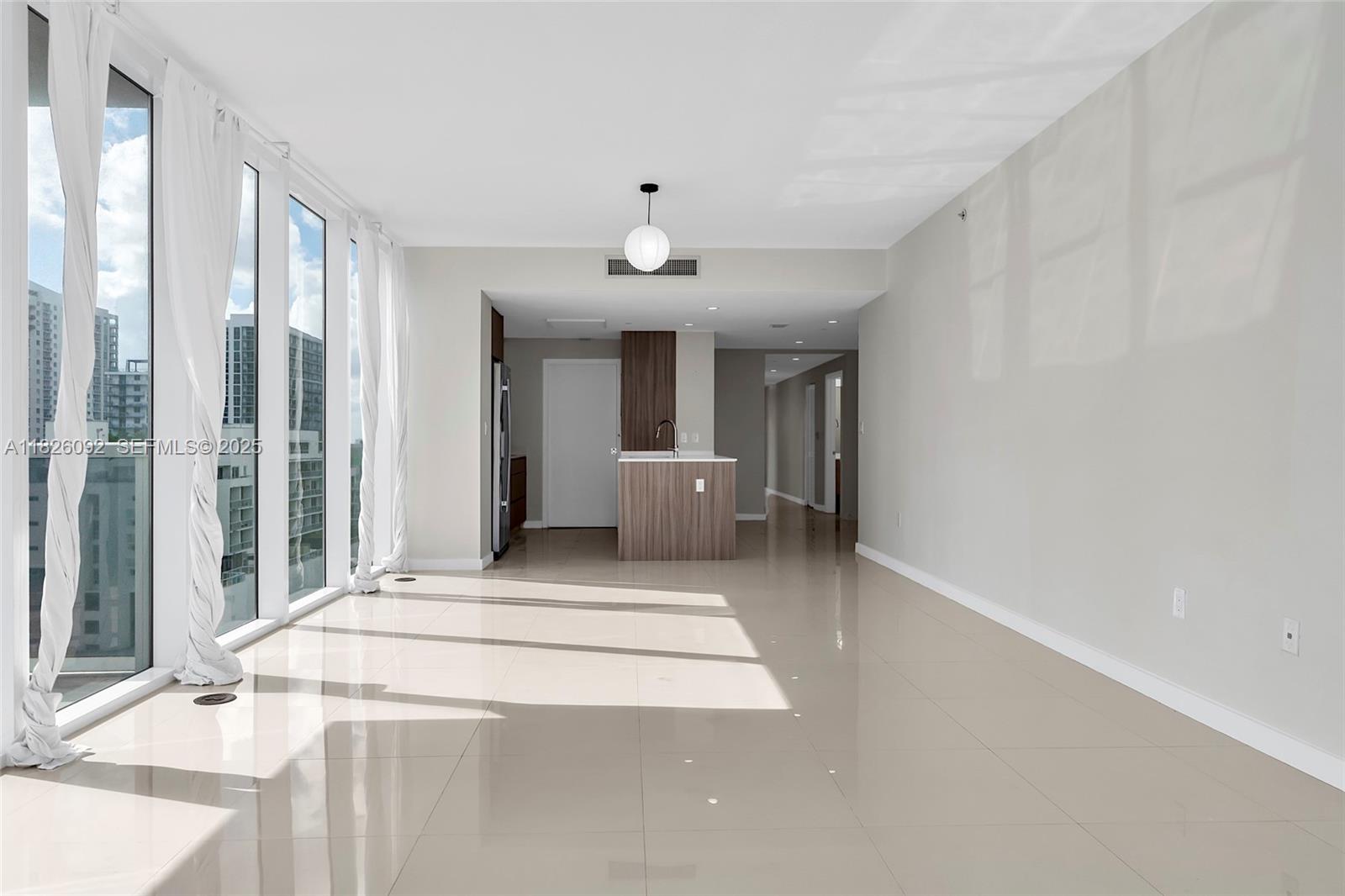 BAY HOUSE MIAMI CONDO - Residential