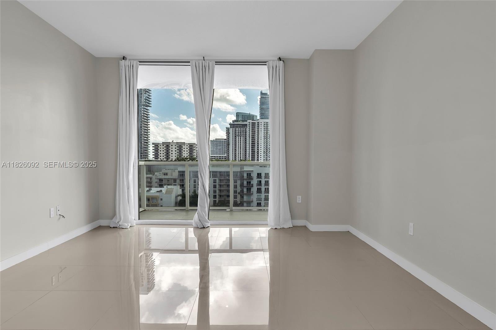 BAY HOUSE MIAMI CONDO - Residential