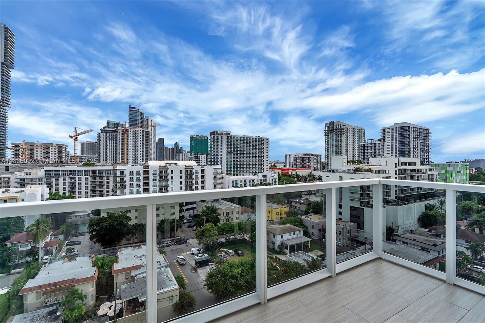 BAY HOUSE MIAMI CONDO - Residential