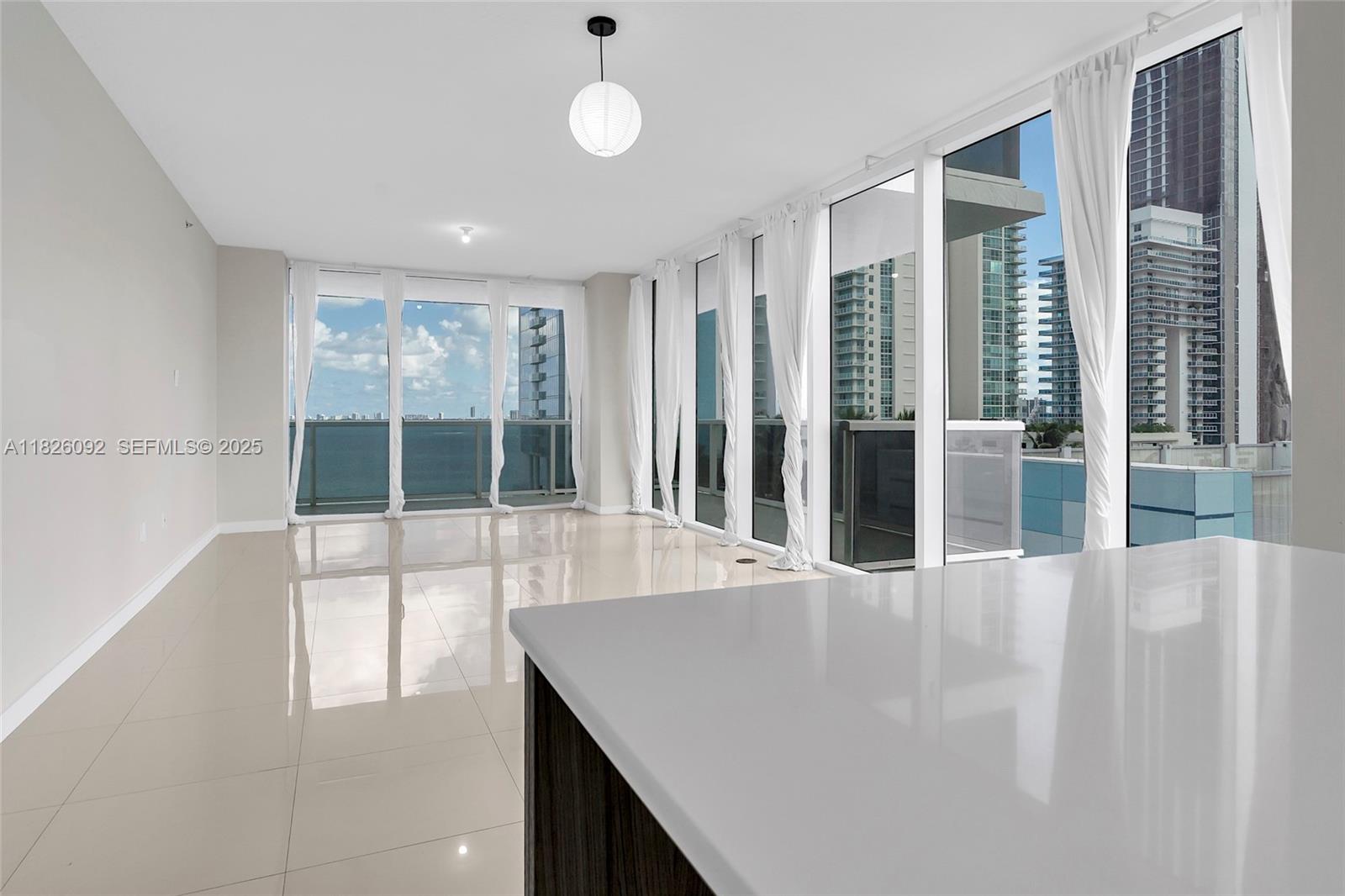 BAY HOUSE MIAMI CONDO - Residential