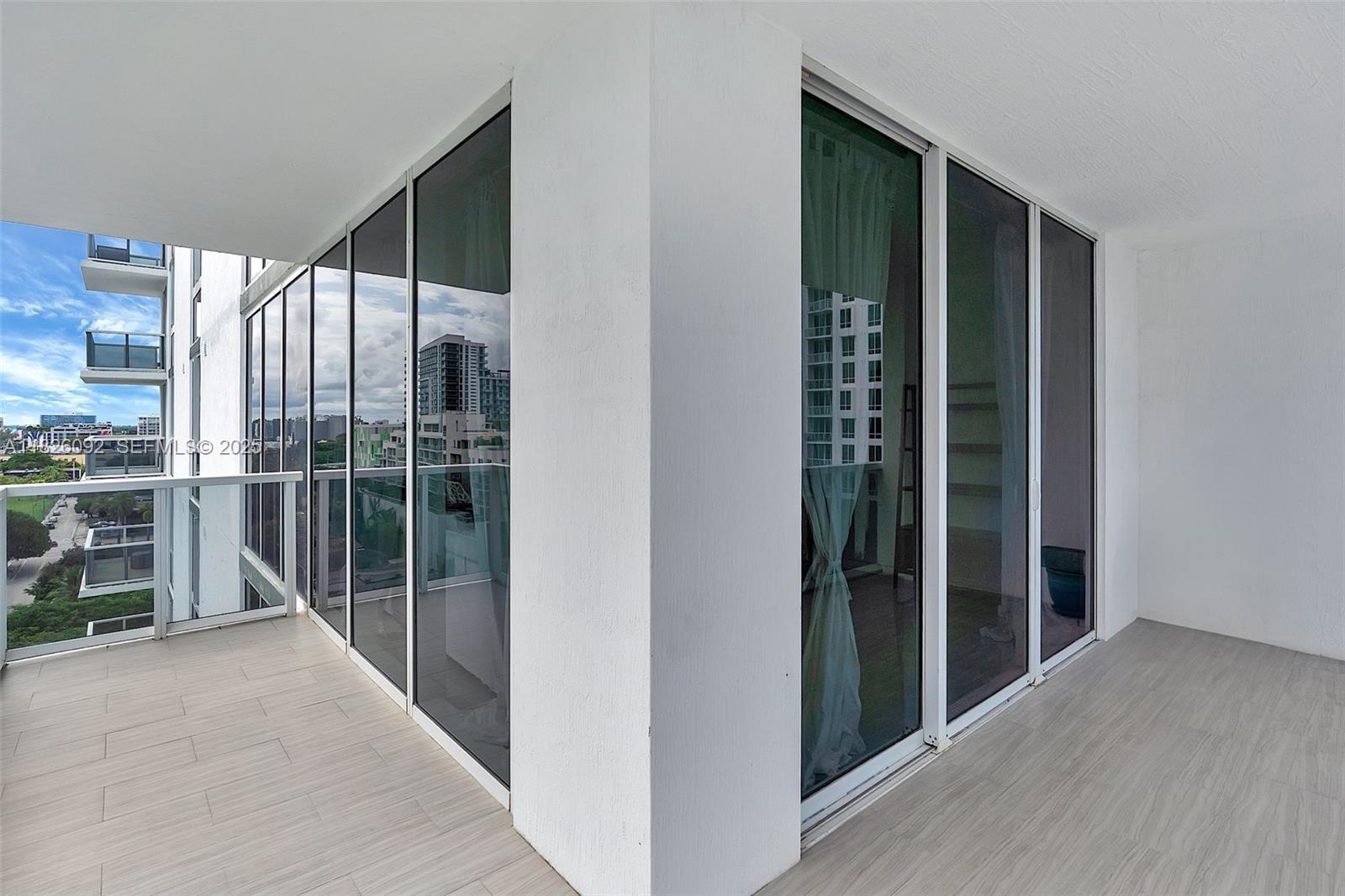 BAY HOUSE MIAMI CONDO - Residential