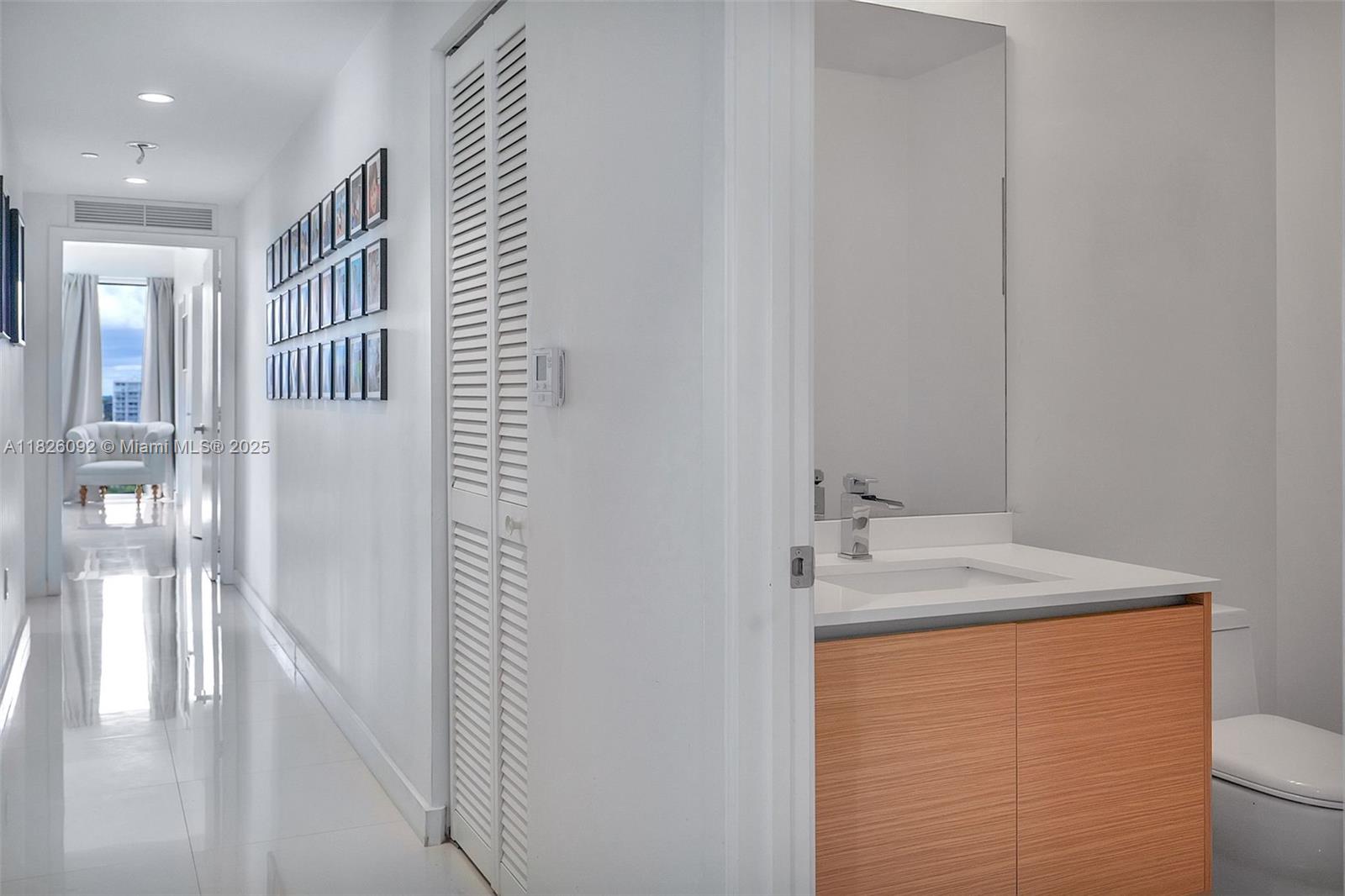 BAY HOUSE MIAMI CONDO - Residential