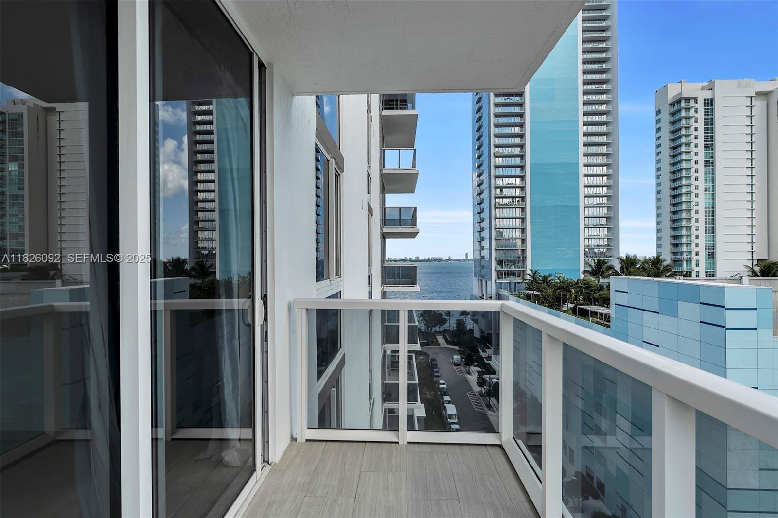 BAY HOUSE MIAMI CONDO - Residential