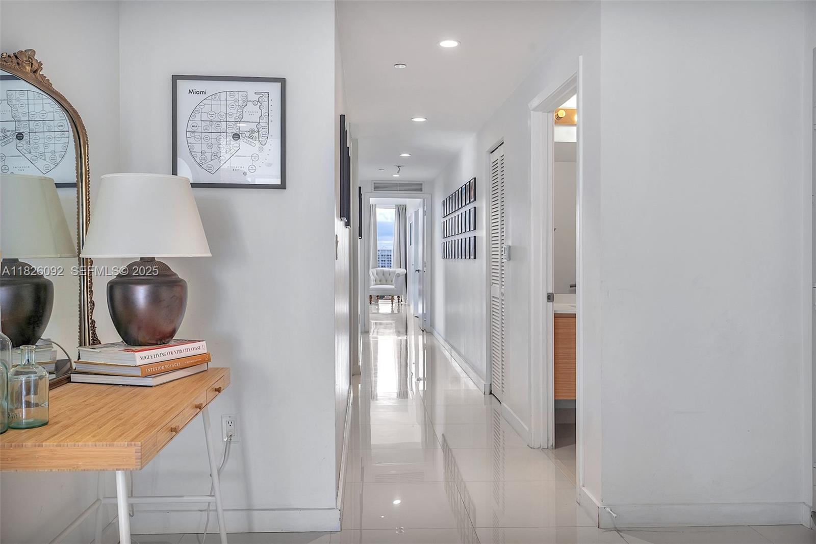 BAY HOUSE MIAMI CONDO - Residential