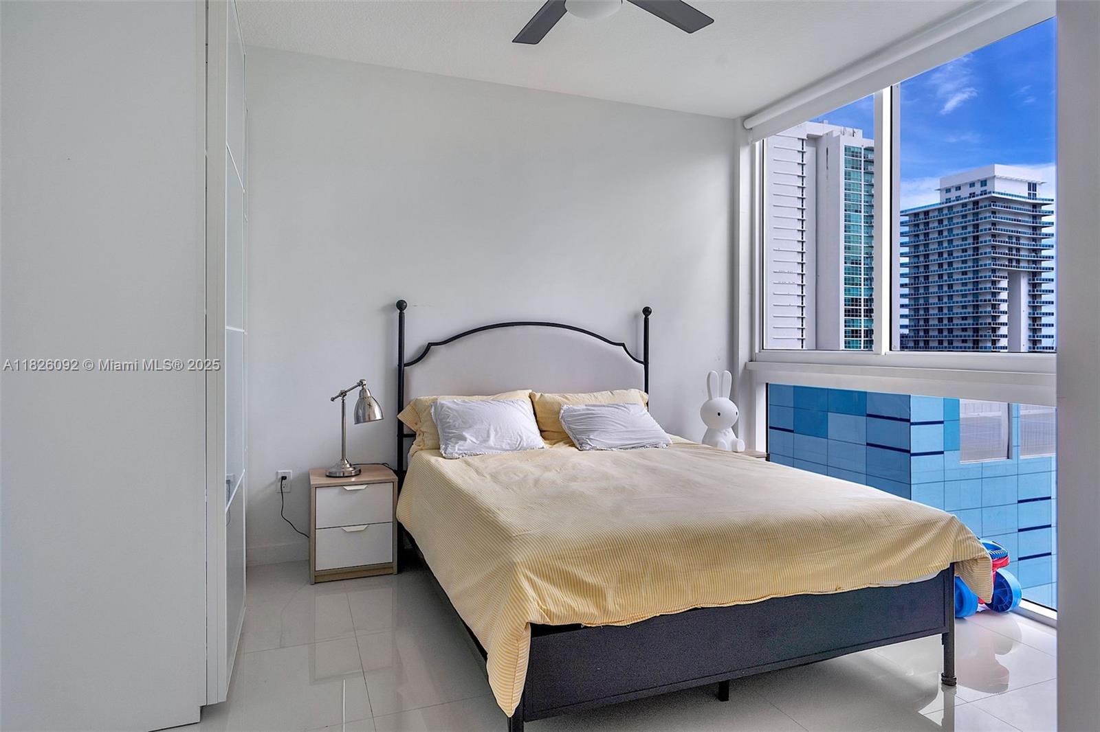 BAY HOUSE MIAMI CONDO - Residential