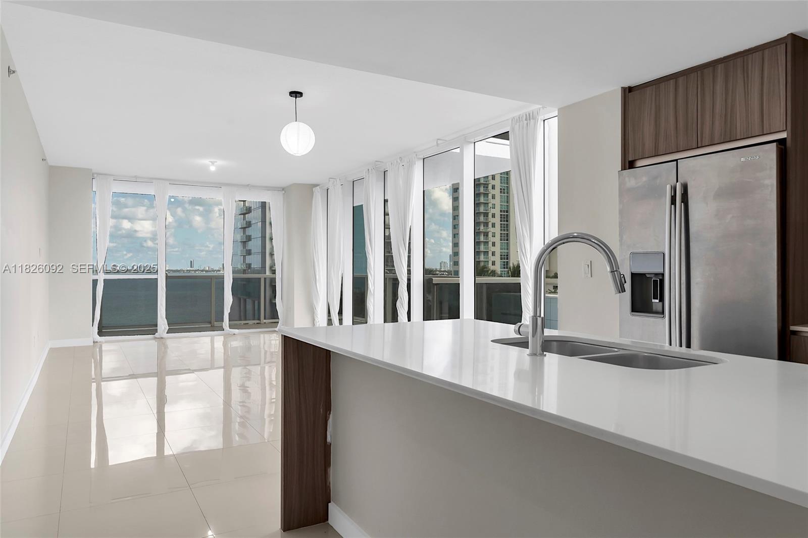BAY HOUSE MIAMI CONDO - Residential