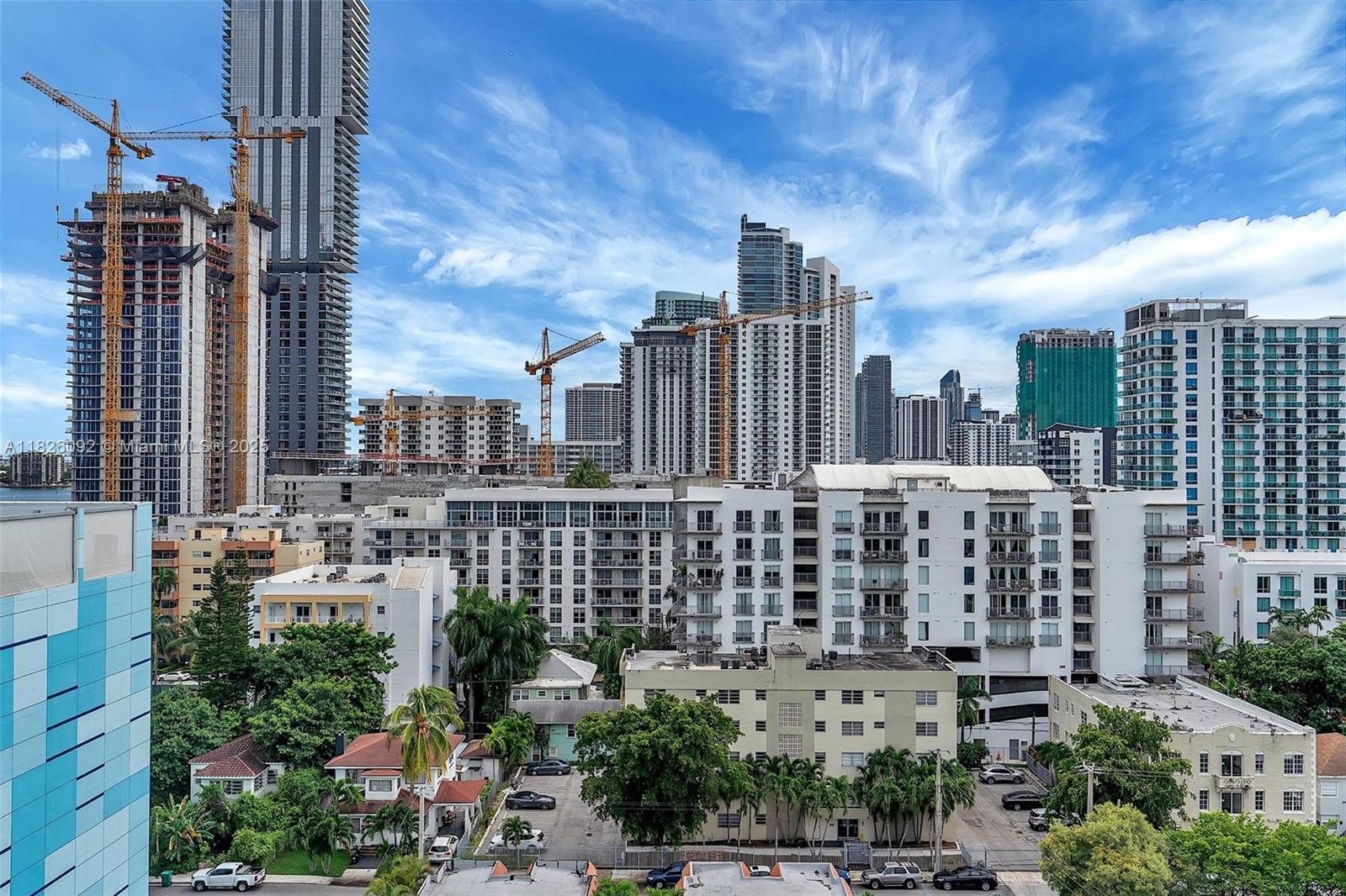 BAY HOUSE MIAMI CONDO - Residential