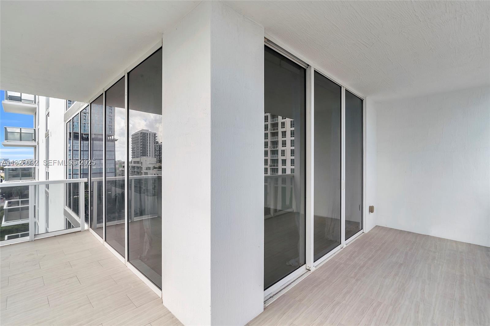 BAY HOUSE MIAMI CONDO - Residential