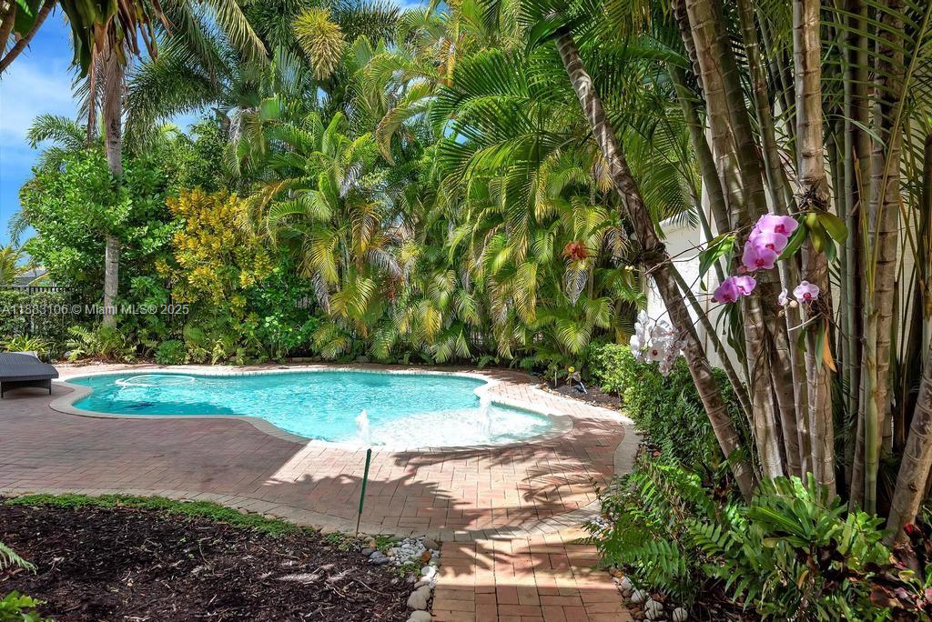 OAKS AT BOCA RATON 5 - Residential Lease